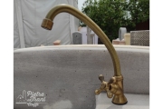 Rubinetto a Base 6 ottone brunito 149,00€