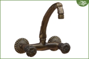 Rubinetto a Spalla e Muro in Ottone Brunito a due Manopole 269,00€